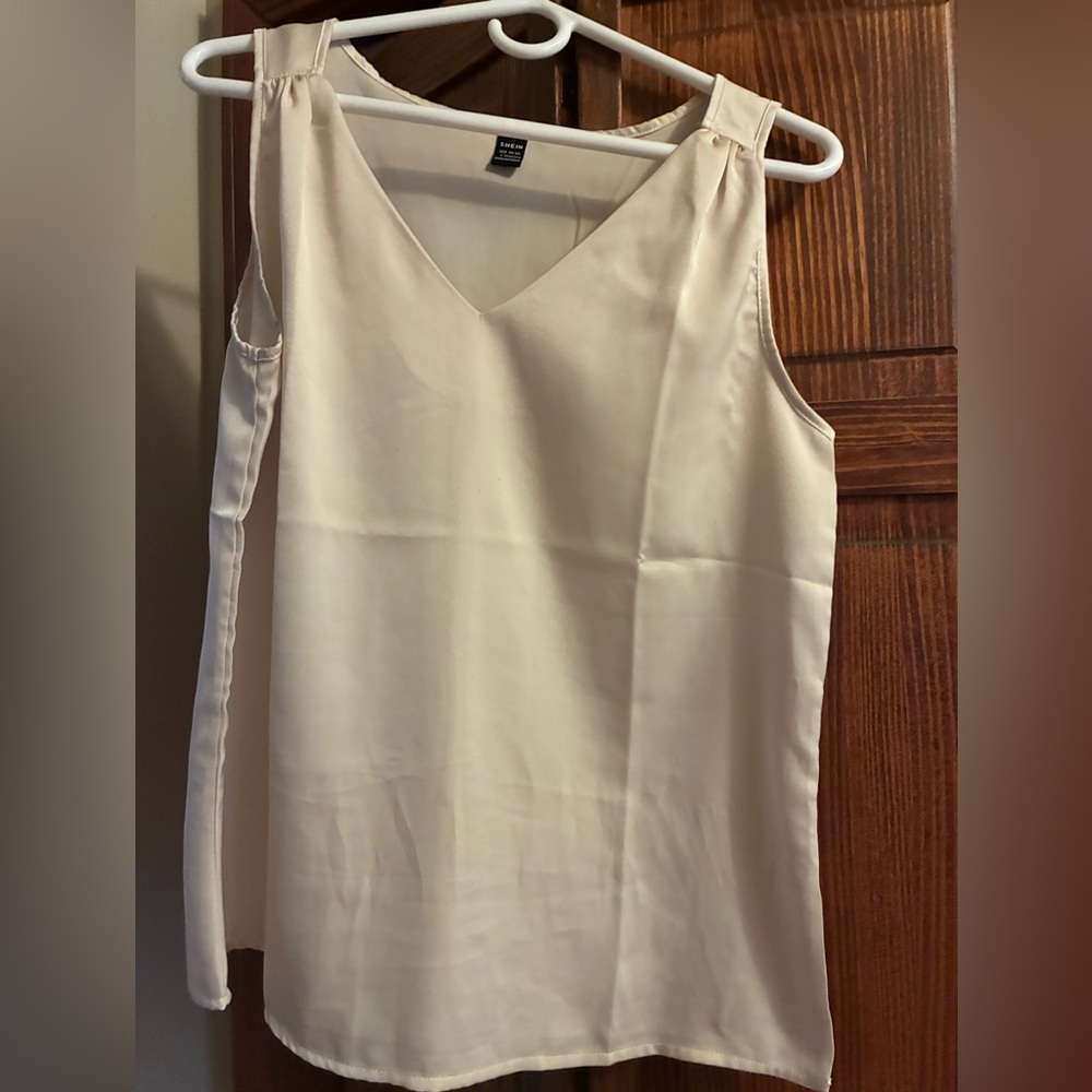SHEIN Cream V-Neck Sleeveless Blouse